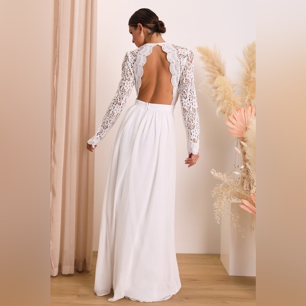 Lulus Awaken My Love White Long Sleeve Lace Maxi Dress. XS. NWT.